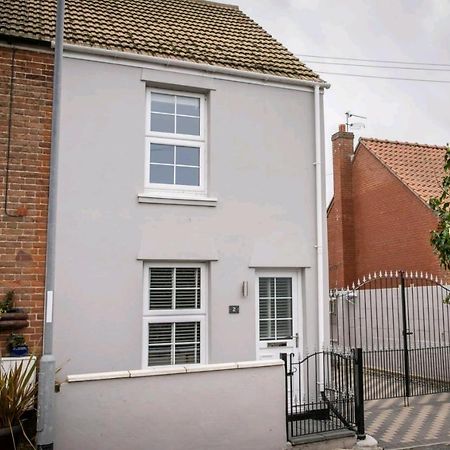 Caister Cottage, Beach 1 Minute Walk Away Exterior photo